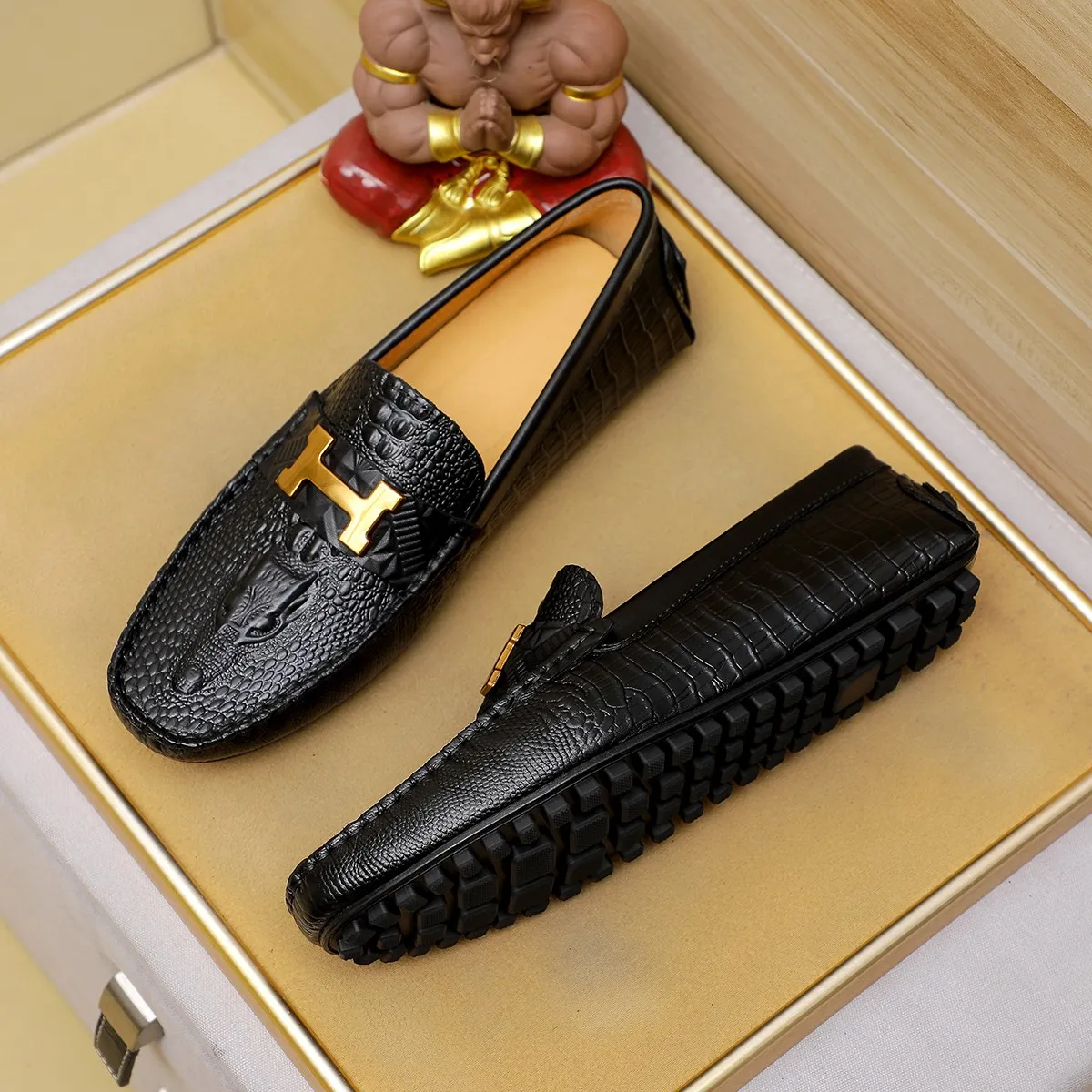 Men's shoes 💰380 🕷🕷【HERMES】The same style as Hermès counters🇨🇳Classic slip-on shoes 1:1 mold opening💯Original quality🍓Using imported first-layer cowhide🍅Pigskin lining🌶🌶Super high-end men's leather shoes🇨🇳Solid and stable Very special🍇color, optional! Code number 38-45……